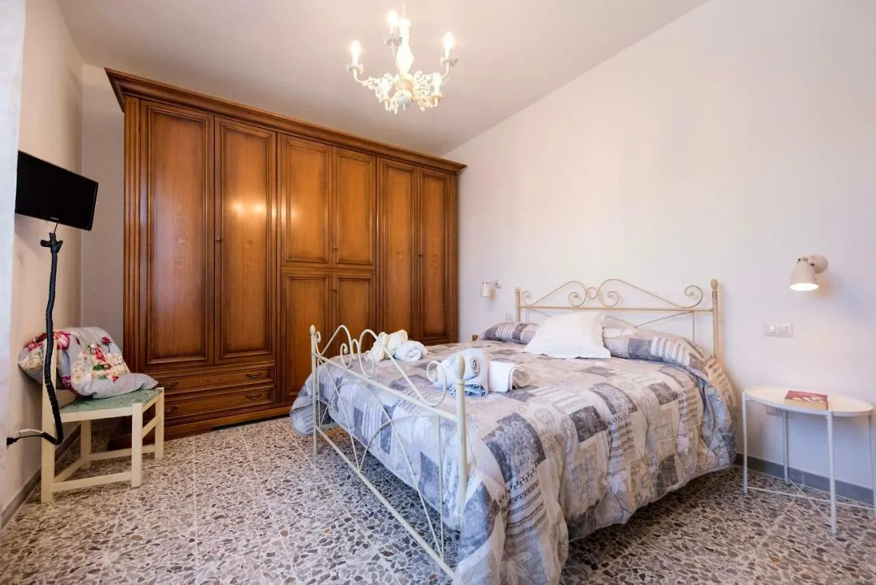 Apartment Madi' Casa Vacanze Lajatico Italy